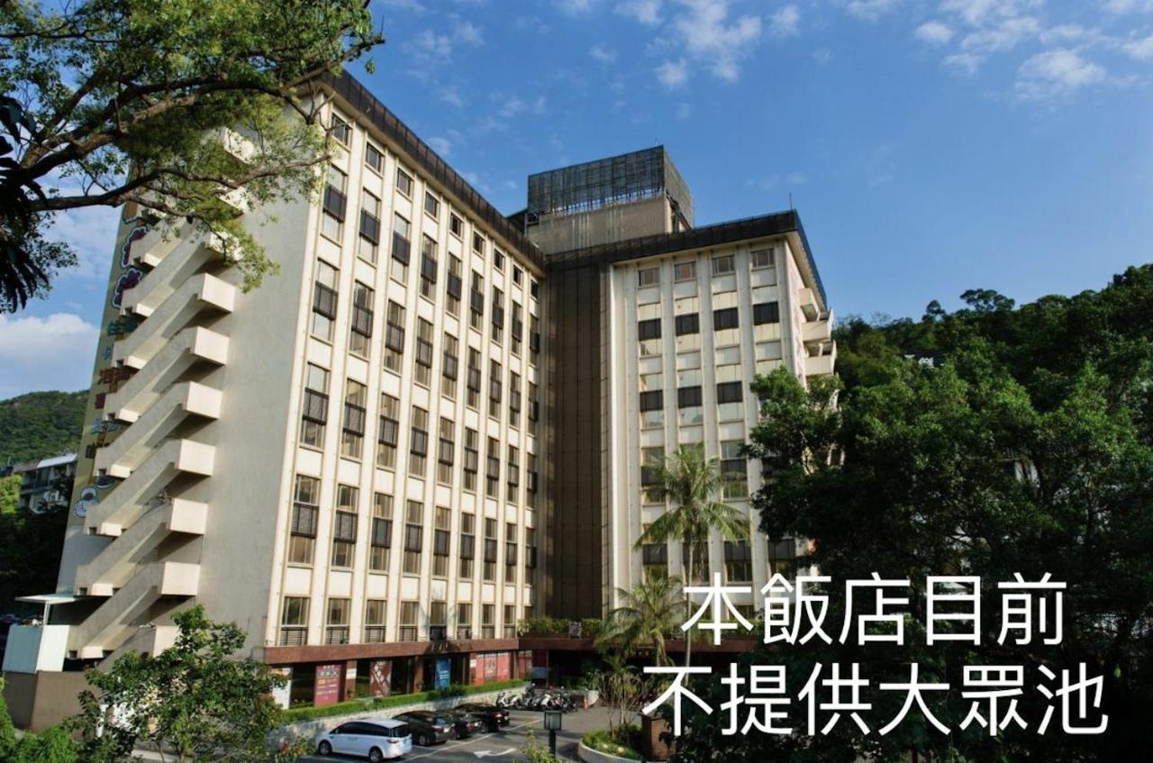Atami Hotel Tajpej Buitenkant foto