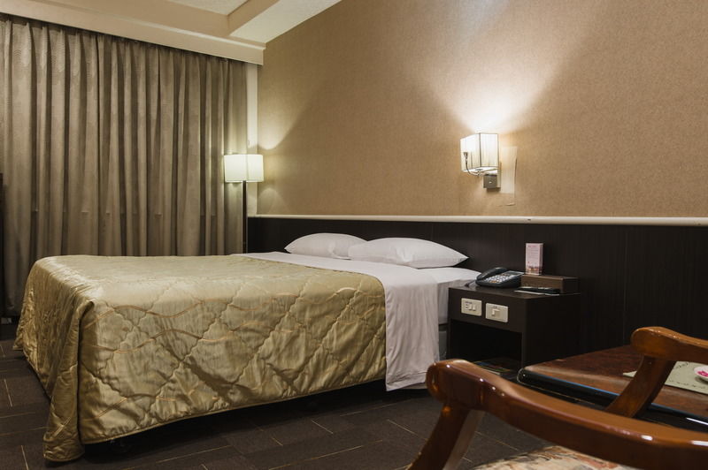 Atami Hotel Tajpej Buitenkant foto