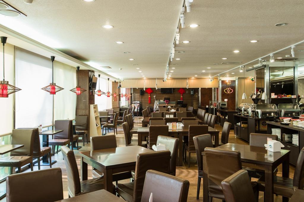 Atami Hotel Tajpej Buitenkant foto