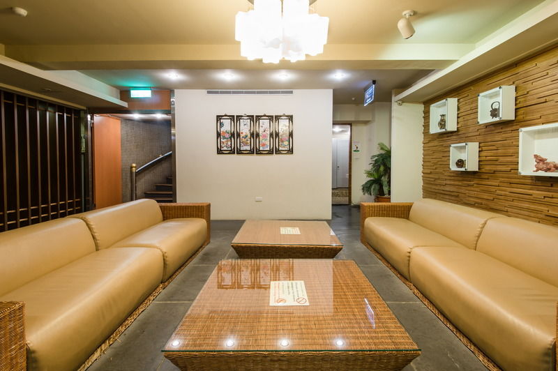Atami Hotel Tajpej Buitenkant foto