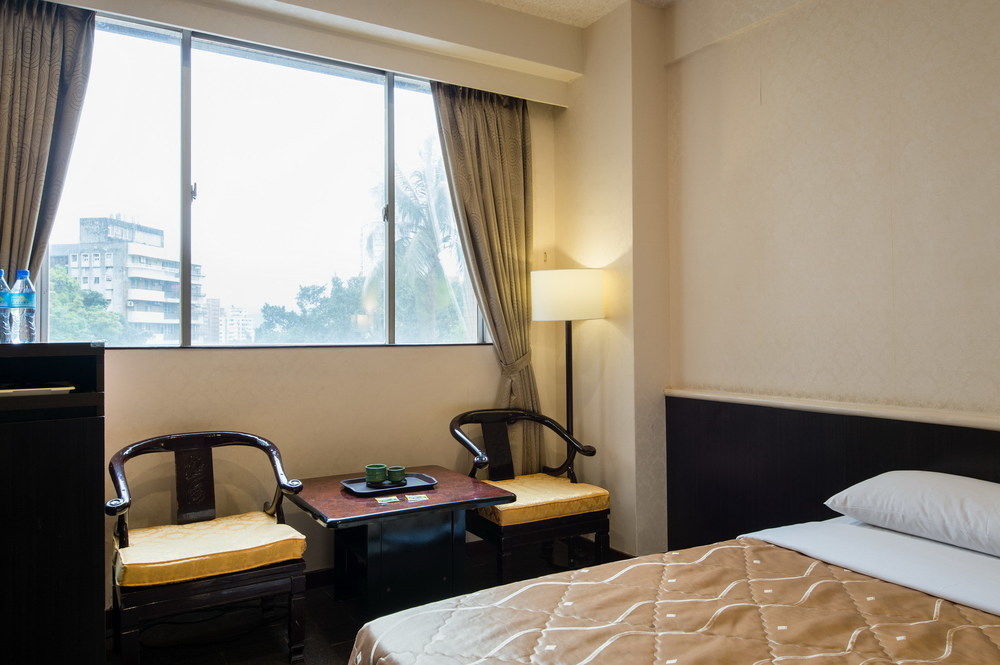 Atami Hotel Tajpej Buitenkant foto